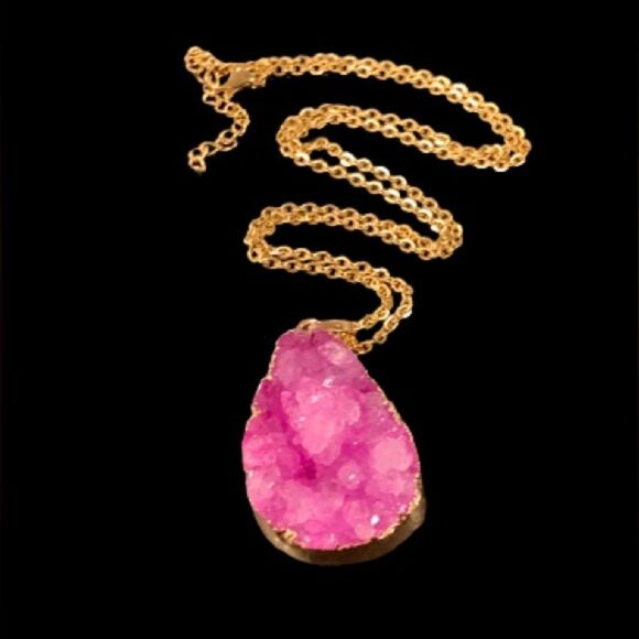 Pink Crystal Druzy Necklace | Geode Quartz Agate Pendant | Rough Cut Stone - Picture 1 of 11